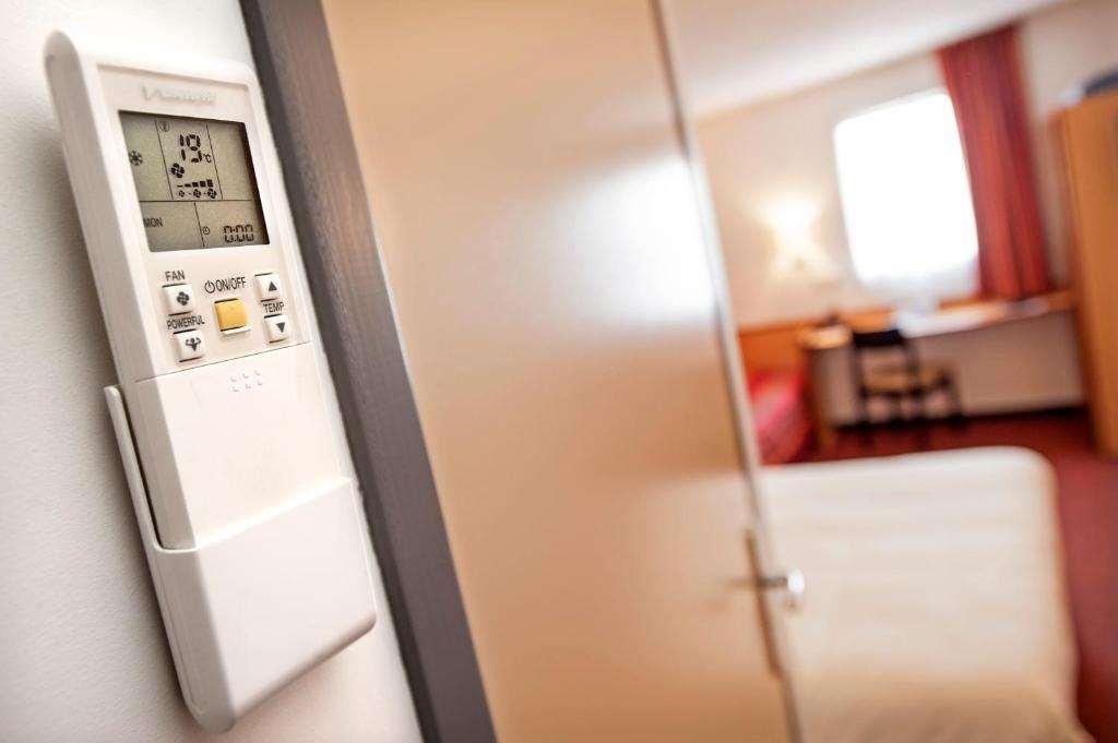 Brit Hotel Confort Villeneuve Sur Lot Bias  Bilik gambar
