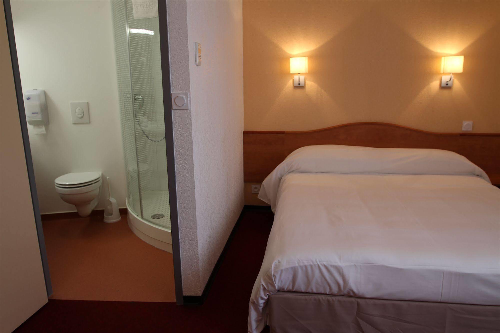 Brit Hotel Confort Villeneuve Sur Lot Bias  Luaran gambar